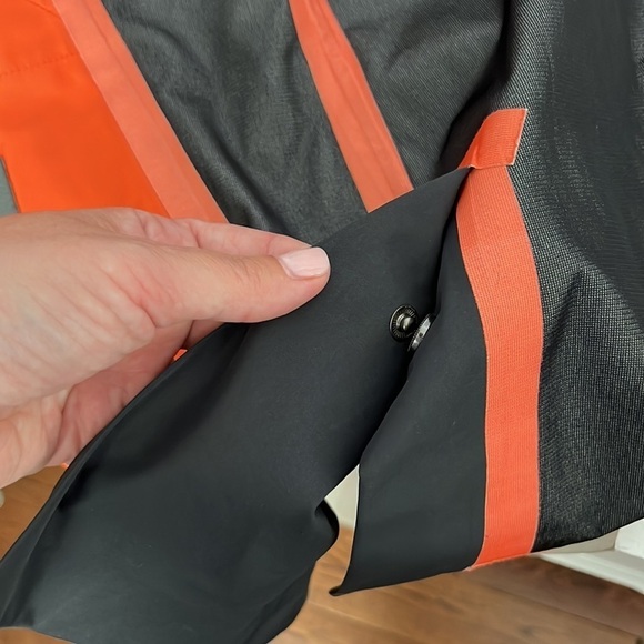 Swims Rain Jacket - Picture 12 of 14